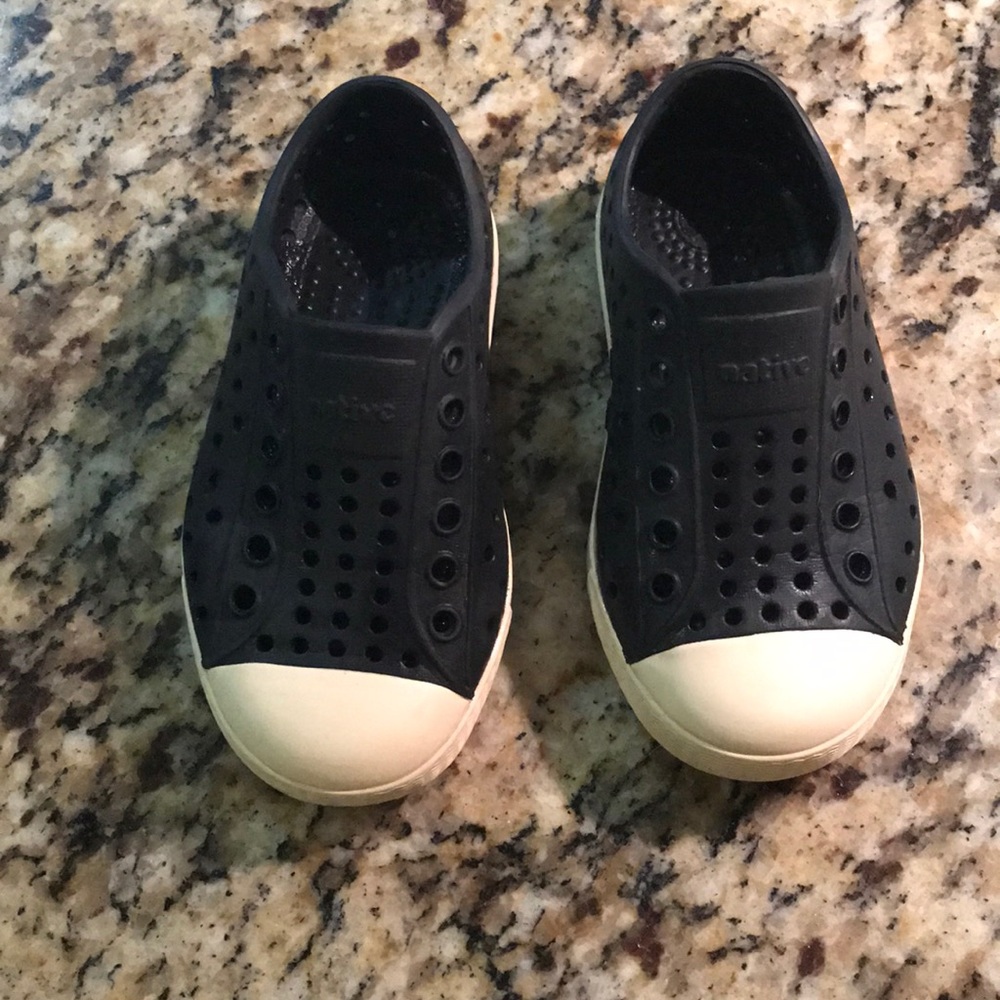 Little Boy Native Shoes 7M - jiffy black
